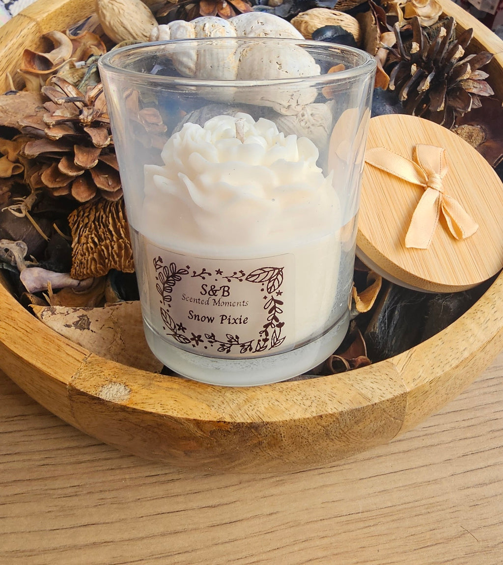 Snow Pixie 100g Candle — With Floral Finish