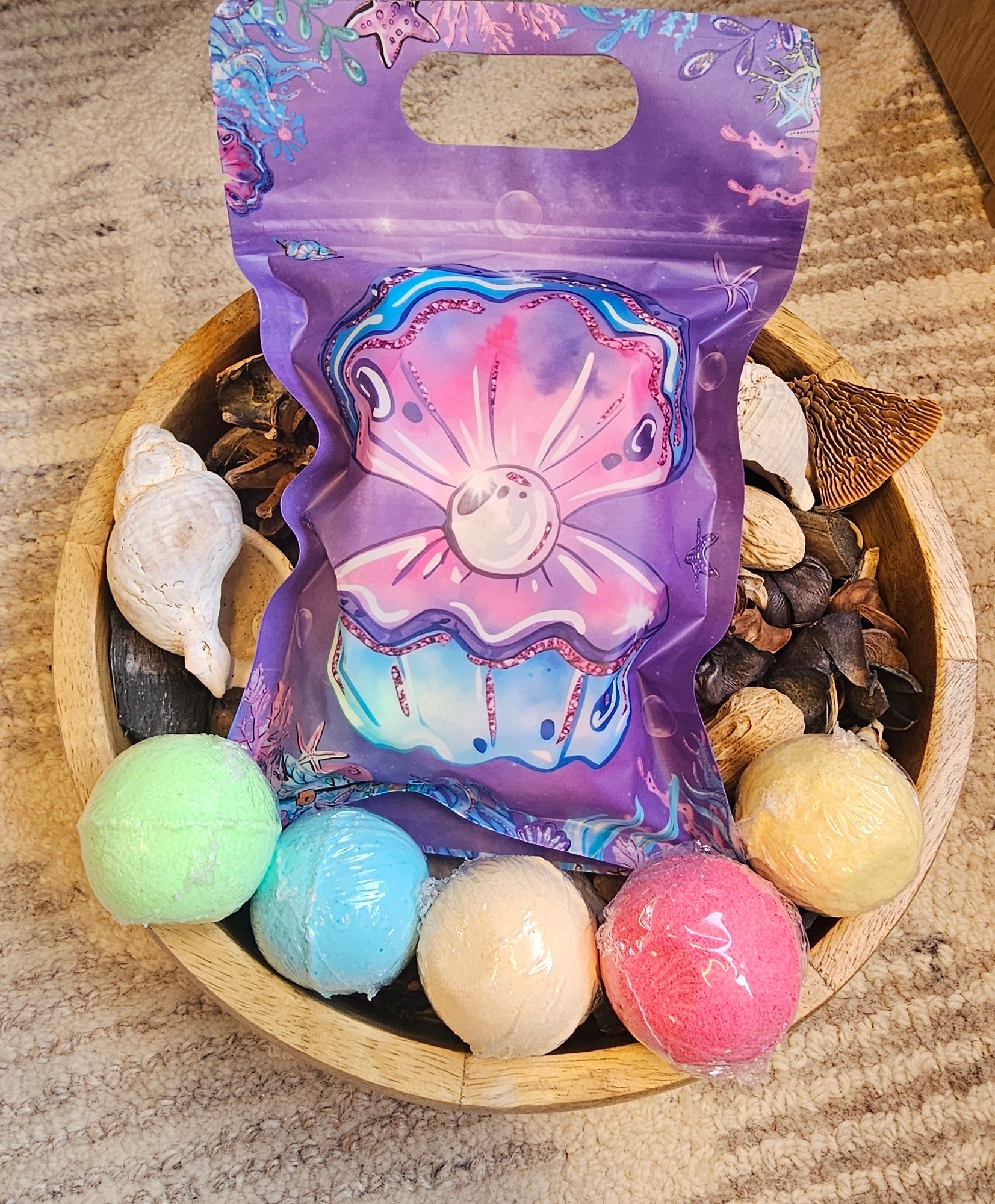 Mini Bath Bomb Bag – Girls Pack of 6