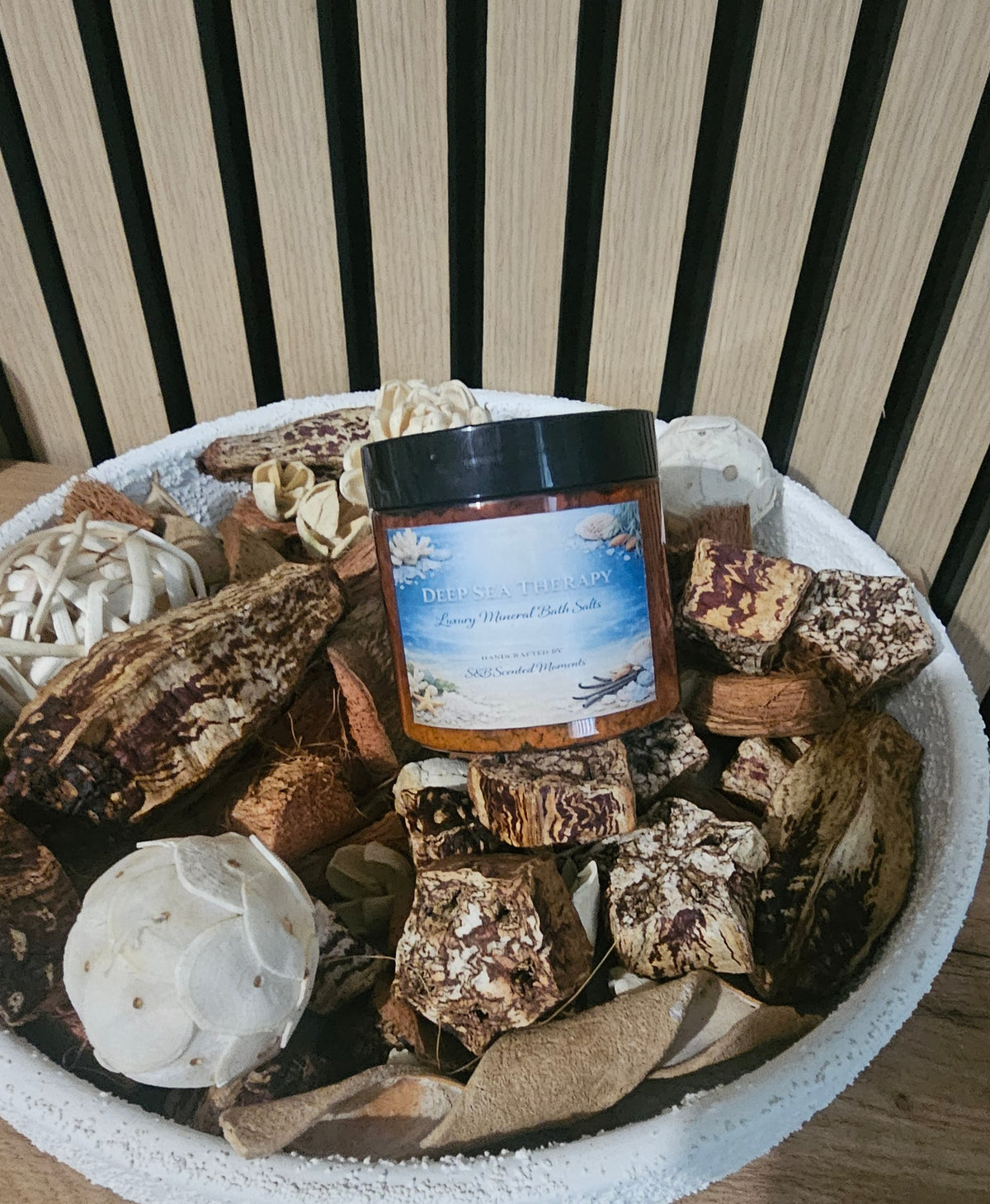 Deep Sea Therapy Luxury Mineral Bath Salts - 150g Tub